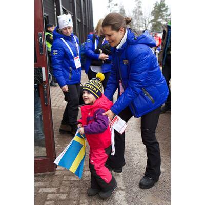 Prinzessin Estelle feuert bei nordischer Ski-WM an
