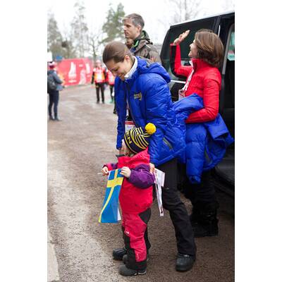 Prinzessin Estelle feuert bei nordischer Ski-WM an