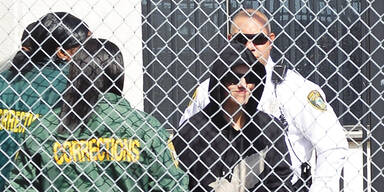 Bieber: Mama gab ihm Drogen