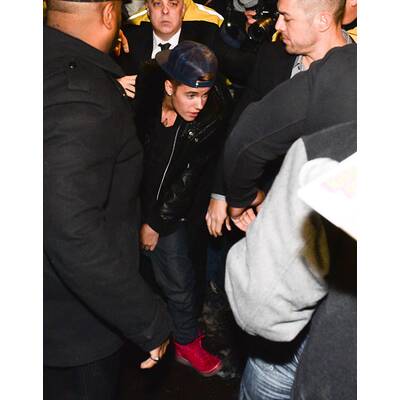 Justin Bieber auf der Polizeiwache