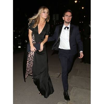 Cressida Bonas zeigt Dekolleté