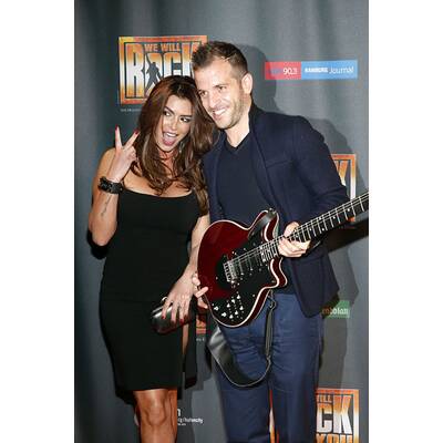 Rafael van der Vaart & Sabia Boulahrouz turteln bei Musical-Premiere
