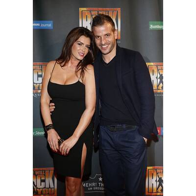 Rafael van der Vaart & Sabia Boulahrouz turteln bei Musical-Premiere