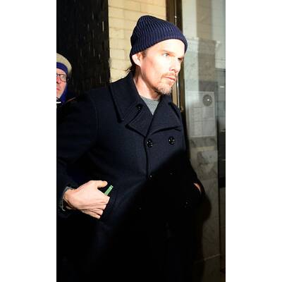 Hawke, Blanchett & Theroux besuchen Mimi O'Donnell