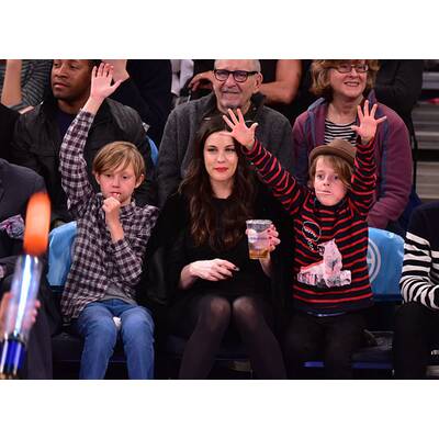 Liv Tyler: Total abgelenkt