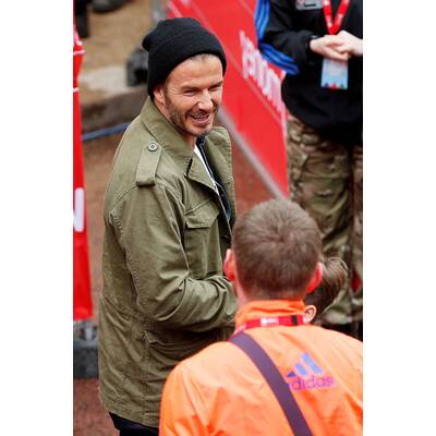 Familie Beckham jubelt Romeo bei Charity-Lauf zu