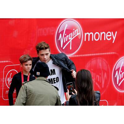 Familie Beckham jubelt Romeo bei Charity-Lauf zu