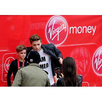 Familie Beckham jubelt Romeo bei Charity-Lauf zu