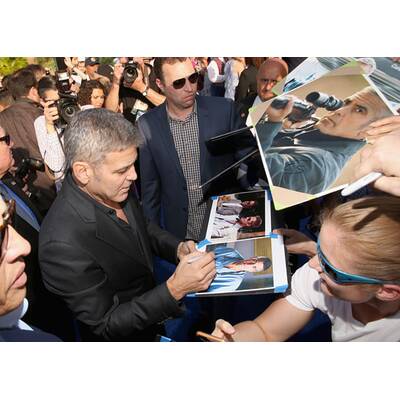 George & Amal Clooney bei Filmpremiere