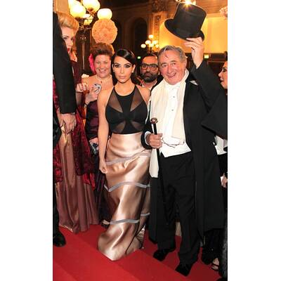 Kim Kardashian am Opernball
