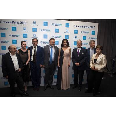 Catherine Zeta-Jones & Michael Douglas mit Kids am roten Teppich