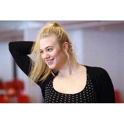 Larissa Marolt betört ihren Tanzpartner Massimo Sinato