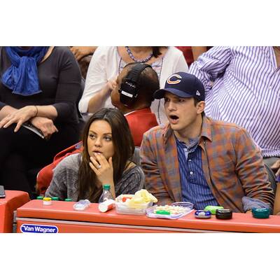 Ashton Kutcher & Mila Kunis zeigen sich verliebt