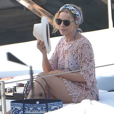 Kylie Minogue: Urlaub mit Dolce & Gabbana