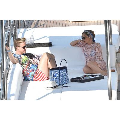 Kylie Minogue: Urlaub mit Dolce & Gabbana