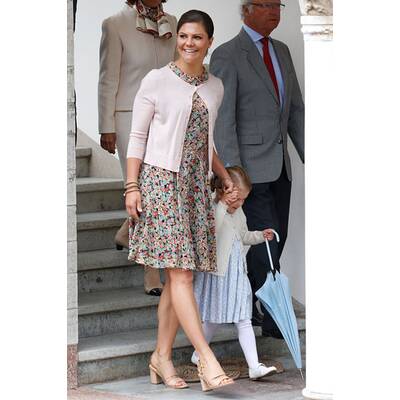 Prinzessin Estelle bezaubert bei Victorias Geburtstag