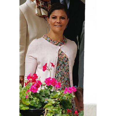 Prinzessin Estelle bezaubert bei Victorias Geburtstag