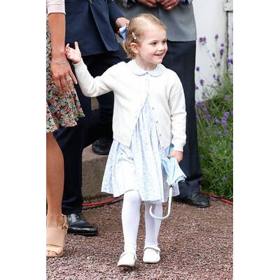 Prinzessin Estelle bezaubert bei Victorias Geburtstag