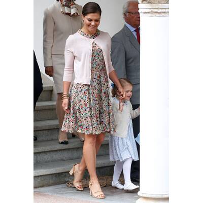 Prinzessin Estelle bezaubert bei Victorias Geburtstag