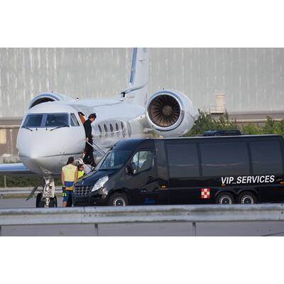 Tom Cruise landet für 