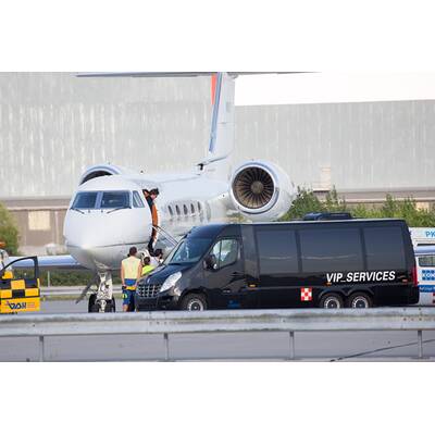 Tom Cruise landet für 