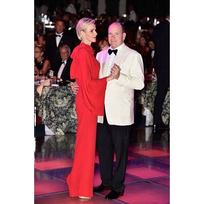 Charlène & Albert: Liebes-Show am Rotkreuzball