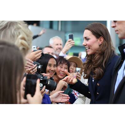 Herzogin Kate siegt beim Segeln gegen Prinz William