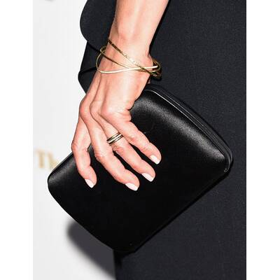 Jennifer Aniston strahlt bei ersten Red Carpet nach Hochzeit