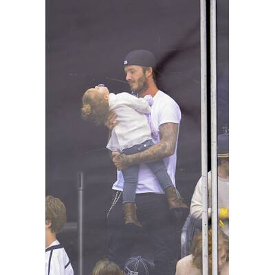 Die Beckhams bei Hockey-Match