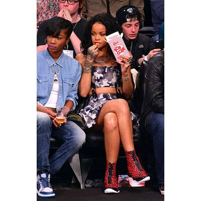 Rihanna im Basketballstadion