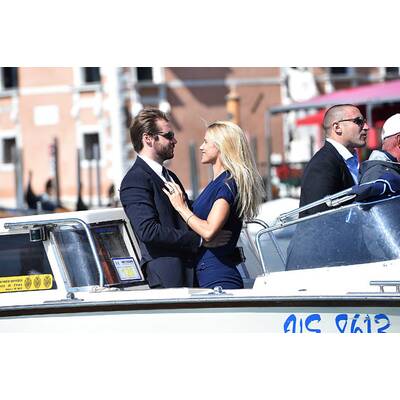 Michelle Hunziker & Tomaso Trussardi: Total verliebt am Lido