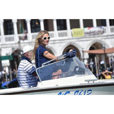 Michelle Hunziker & Tomaso Trussardi: Total verliebt am Lido