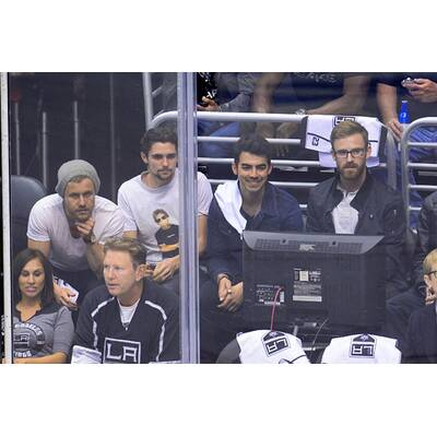 Leonardo DiCaprio, Alessandra Ambrosio & Co. lieben Eishockey