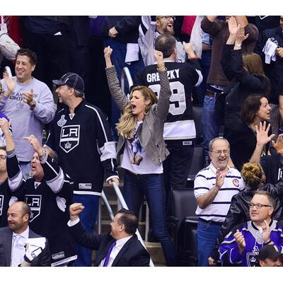 Leonardo DiCaprio, Alessandra Ambrosio & Co. lieben Eishockey