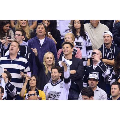 Leonardo DiCaprio, Alessandra Ambrosio & Co. lieben Eishockey