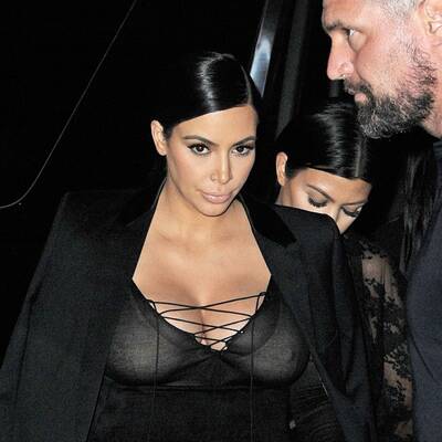 Stars zeigen ihre Nippel