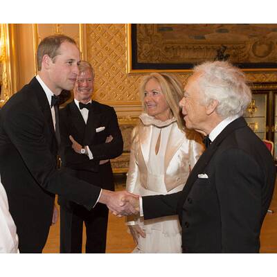 Prinz William feiert bei Gala-Dinner mit den Stars