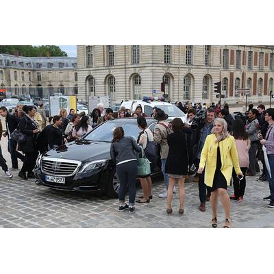 Kim Kardashians Ankunft in Versailles zum Auftakt der Hochzeit