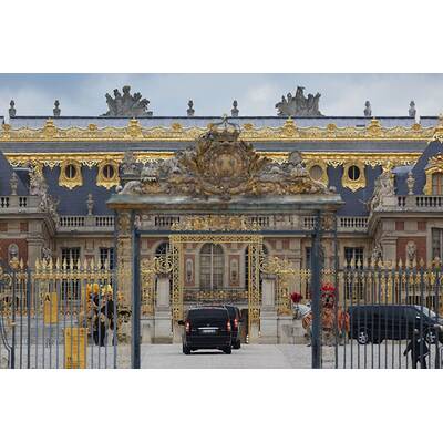 Kim Kardashians Ankunft in Versailles zum Auftakt der Hochzeit