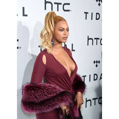 Beyoncé zeigt Mega-Dekolleté