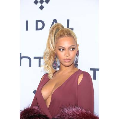 Beyoncé zeigt Mega-Dekolleté