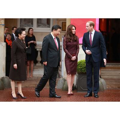 Herzogin Kate strahlt an Williams Seite