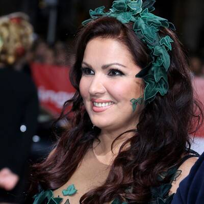 Stars und glamouröse Kostüme am Life Ball