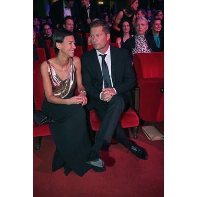 Schweiger zeigt Austro-Freundin