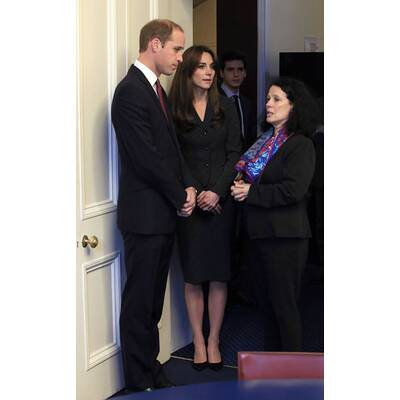 Herzogin Kate & Prinz William tragen sich ins Kondolenzbuch ein