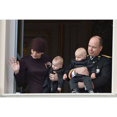 Charlène & Albert mit ihren süßen Zwillingen