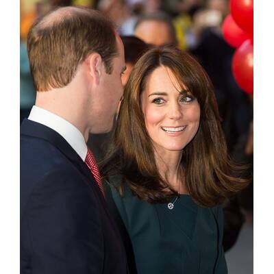 Herzogin Kate tauscht Tiara gegen Anzug