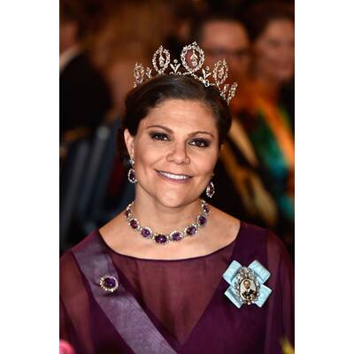 Victoria & Sofia strahlen mit Babybauch