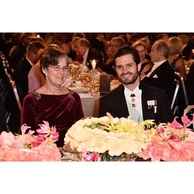 Victoria & Sofia strahlen mit Babybauch