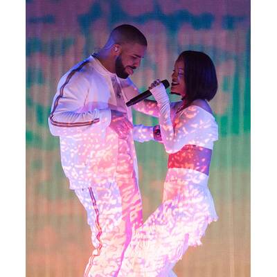Rihanna &  Drake: Heiße Show bei den Brit Awards 2016